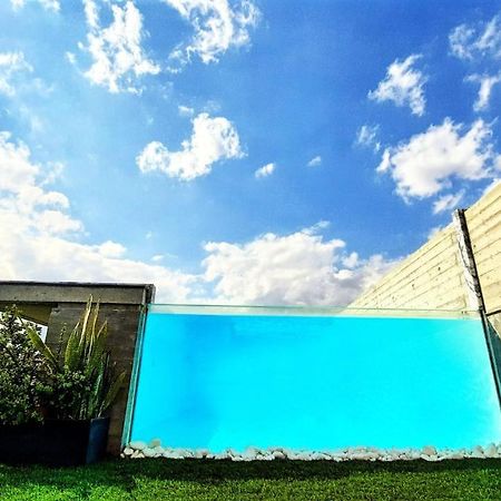 Lokàl Hotel Larnaca Extérieur photo