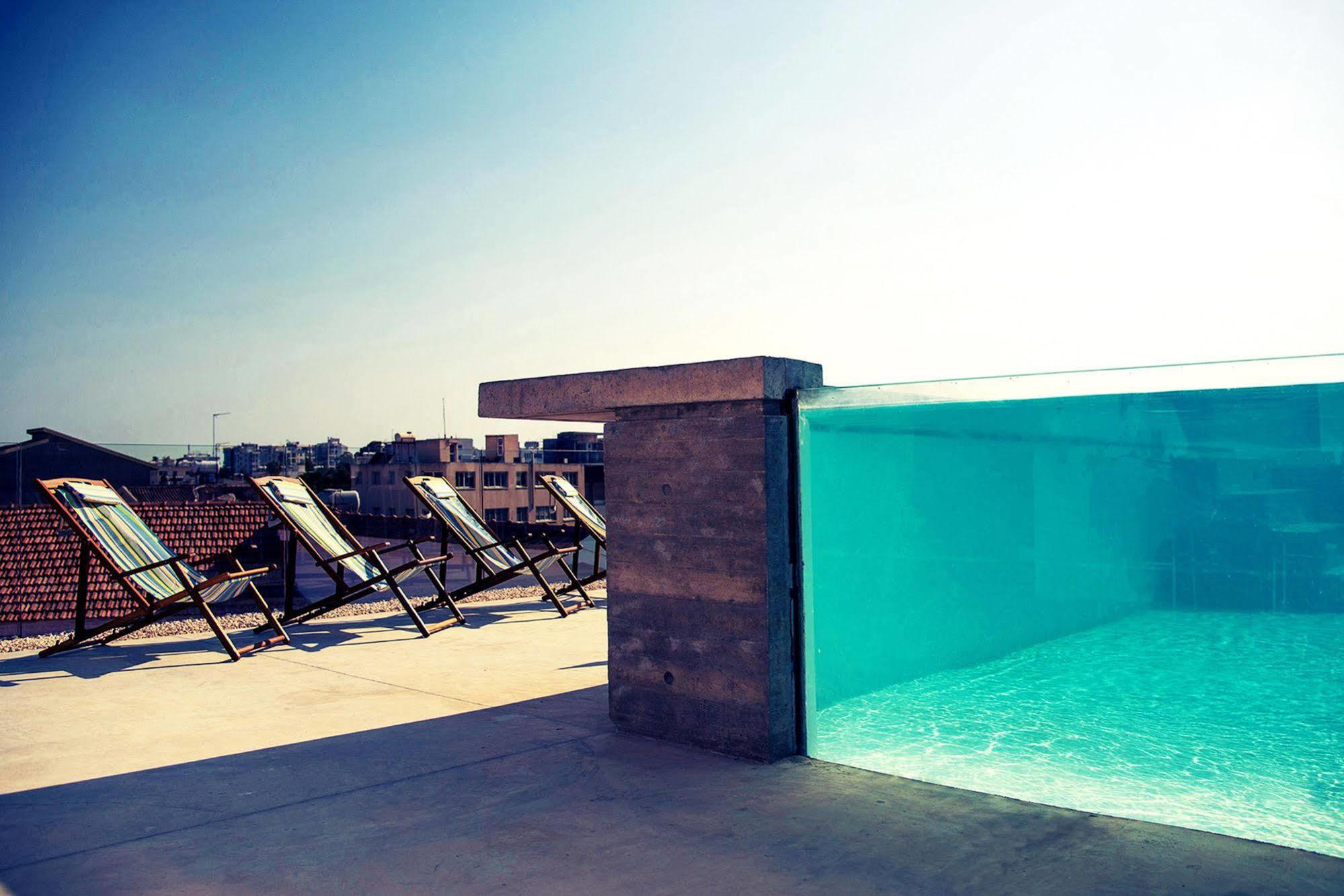 Lokàl Hotel Larnaca Extérieur photo