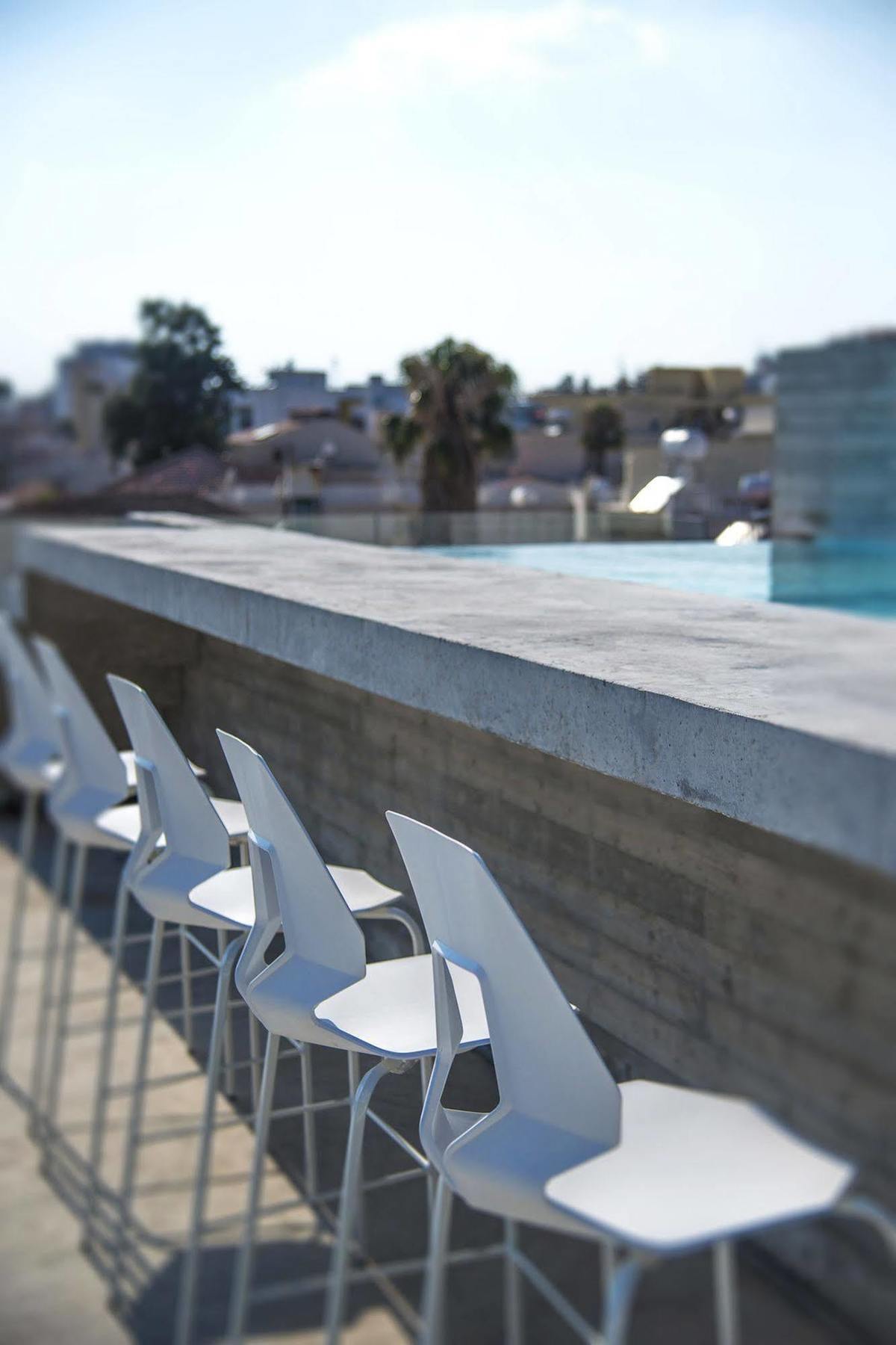 Lokàl Hotel Larnaca Extérieur photo